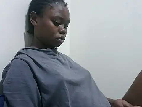 maggyjan online show from November 2025 11:15:01 PM