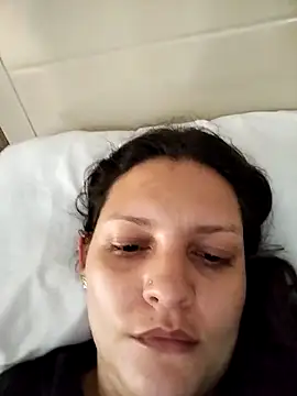 Mia Hampton online show from September 2025 03:59:02 PM