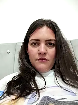 Mia Hampton online show from April 2026 09:34:02 PM