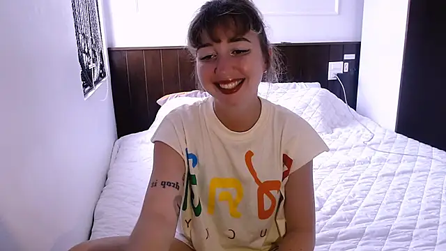 Cosmo Riri online show from March 2025 05:54:01 AM