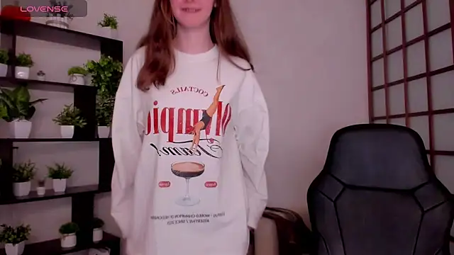 KateCuddle online show from March 2026 02:47:02 AM