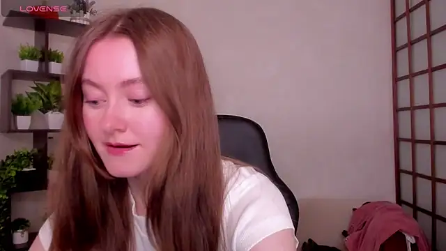 KateCuddle online show from April 2026 02:39:01 AM