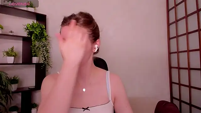 KateCuddle online show from July 2026 02:25:02 AM