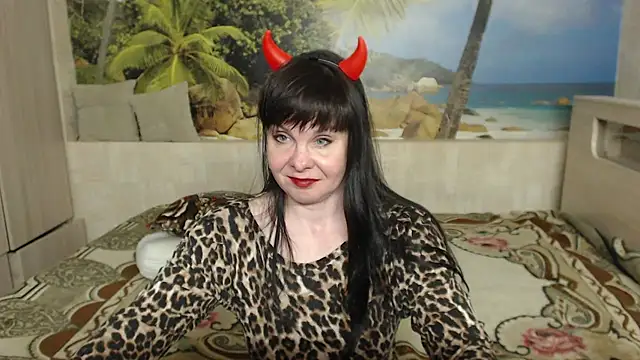 Aphelandra online show from May 2026 05:20:02 PM