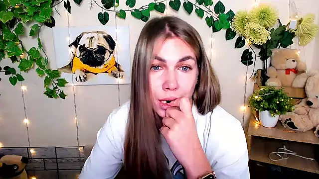 Snapshot of Sport_Tall_Doll chatting on November 2025 12:56:01 PM Sport Tall Doll online show from November 2025 12:56:01 PM