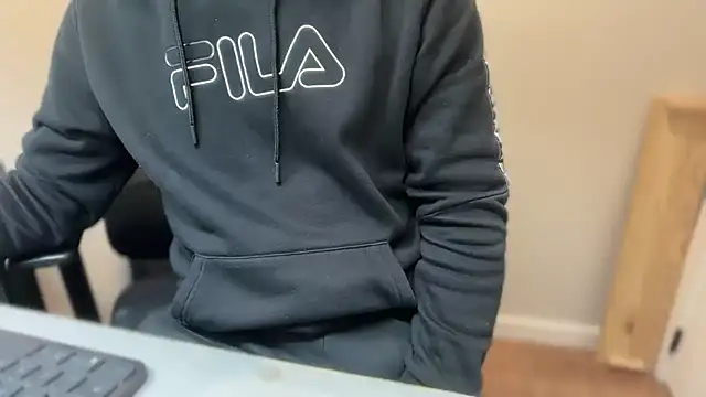 rickyi2023 online show from November 2025 10:26:01 AM