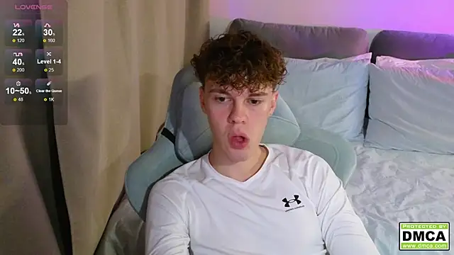 Snapshot of cute_thomas chatting on November 2025 07:46:02 PM cute thomas online show from November 2025 07:46:02 PM