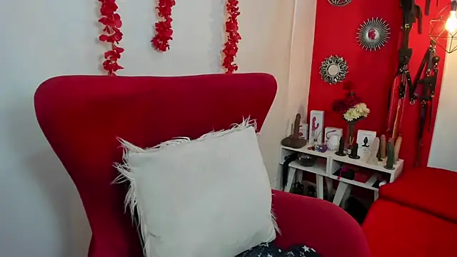 julieta evans  online show from February 2025 09:15:01 PM