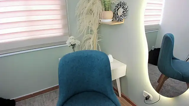 julieta evans  online show from November 2025 09:48:02 PM