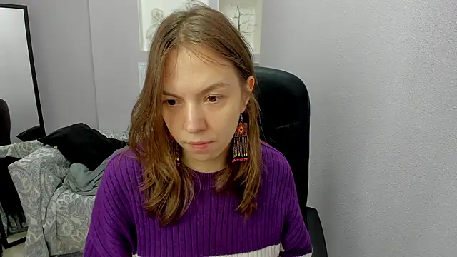 Snapshot of Persephoni chatting on February 2026 04:19:01 PM Persephoni online show from February 2026 04:19:01 PM