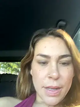 LeaGambit   online show from October 2025 06:48:01 PM