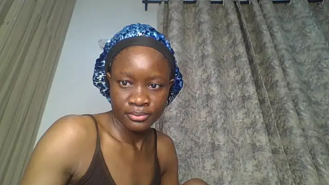 Snapshot of sweet_sassy_ chatting on September 2025 04:03:02 AM sweet sassy online show from September 2025 04:03:02 AM