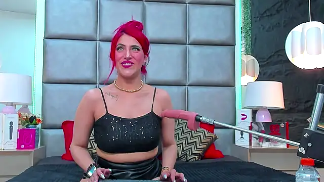 AllissaBrowm online show from November 2025 05:35:01 PM