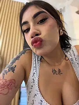 clarachanelricek online show from December 2025 07:29:02 PM