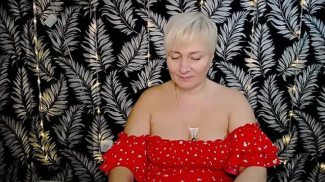 Snapshot of Olivia_playful chatting on December 2024 02:54:01 PM Olivia playful online show from December 2024 02:54:01 PM