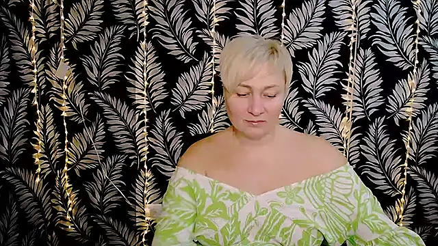 Snapshot of Olivia_playful chatting on March 2025 12:34:01 PM Olivia playful online show from March 2025 12:34:01 PM