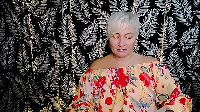 Snapshot of Olivia_playful chatting on November 2025 12:18:01 PM Olivia playful online show from November 2025 12:18:01 PM