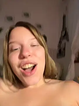 kimczii online show from March 2025 10:00:02 AM