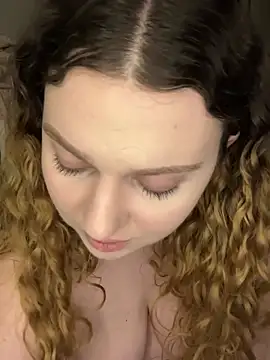 sashasommers online show from February 2025 09:42:01 AM