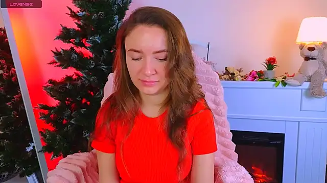 Snapshot of ___Emily___ chatting on December 2024 07:24:02 AM    Emily    online show from December 2024 07:24:02 AM