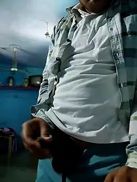 Snapshot of Nishubig chatting on February 2025 07:48:01 AM Nishubig online show from February 2025 07:48:01 AM