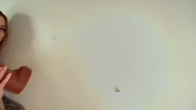 Snapshot of lil_shouty_bitch chatting on December 2024 02:49:02 PM lil shouty bitch online show from December 2024 02:49:02 PM