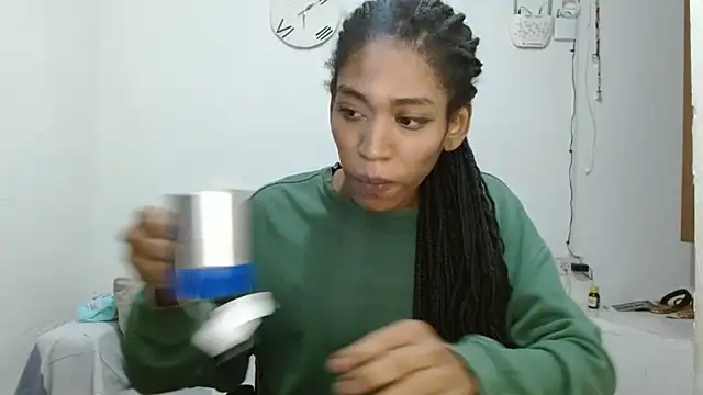 Snapshot of angelamarie1 chatting on June 2026 11:42:01 AM angelamarie1 online show from June 2026 11:42:01 AM