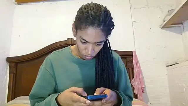 Snapshot of angelamarie1 chatting on June 2026 01:04:01 PM angelamarie1 online show from June 2026 01:04:01 PM