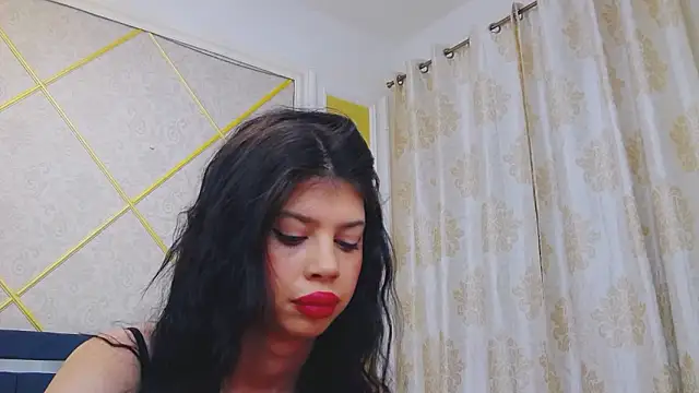 Sierra Halle online show from February 2026 04:42:01 AM