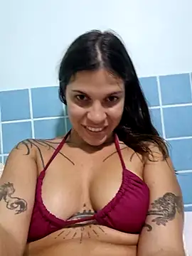 Snapshot of frenchxena98 chatting on January 2025 10:13:02 PM frenchxena98 online show from January 2025 10:13:02 PM