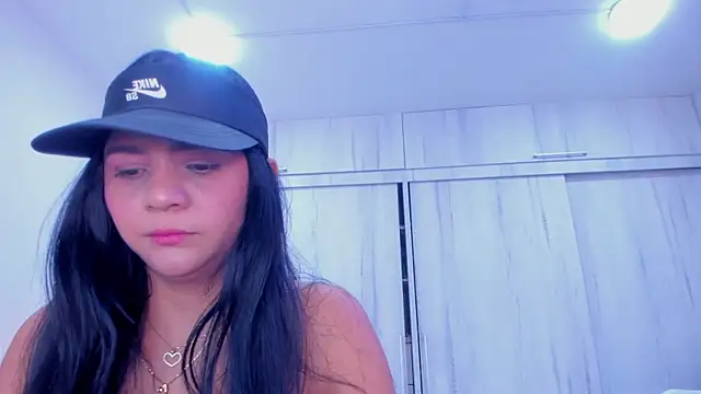 paola rodriguez online show from January 2025 07:24:01 PM