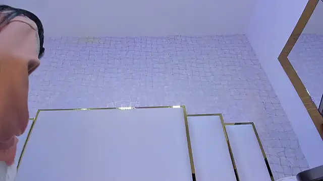 paola rodriguez online show from November 2025 11:35:01 AM