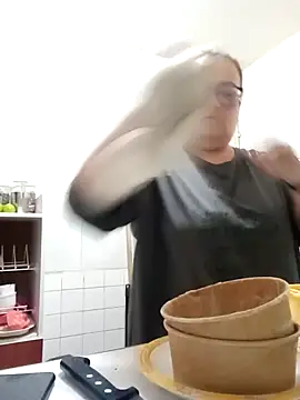 foxbell lt online show from February 2025 06:52:02 PM