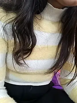 CuteSarikaLIVE online show from November 2025 04:03:02 AM