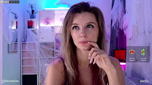 Karamelsw  online show from November 2025 10:10:02 PM