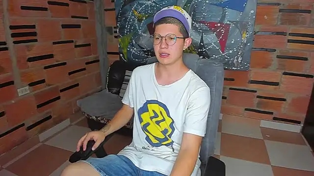 patrik 027 online show from February 2025 01:10:01 AM