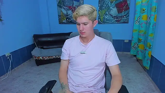 patrik 027 online show from October 2025 08:09:02 PM