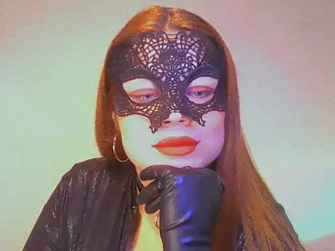 Snapshot of DommeniqueLacan chatting on March 2026 09:32:02 PM DommeniqueLacan online show from March 2026 09:32:02 PM