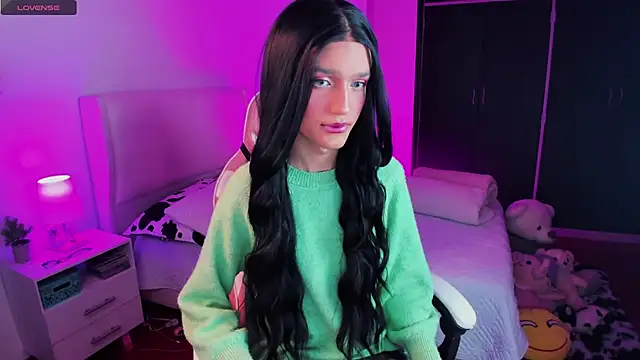 Ainhoads online show from November 2025 08:47:01 AM