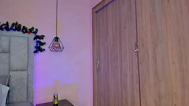 Snapshot of Stefhanyblow chatting on November 2025 05:17:02 AM Stefhanyblow online show from November 2025 05:17:02 AM