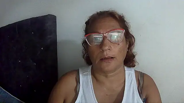 charrysexy1 online show from January 2026 01:26:02 PM