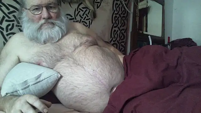 Snapshot of SexySantaC chatting on January 2025 12:47:02 PM SexySantaC online show from January 2025 12:47:02 PM