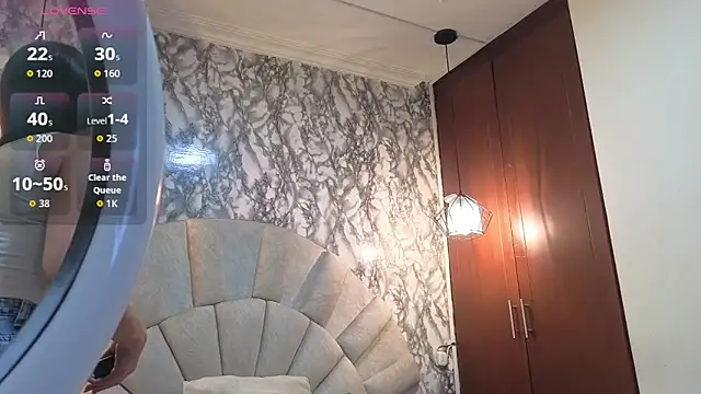  emma miller  online show from February 2026 10:44:02 AM