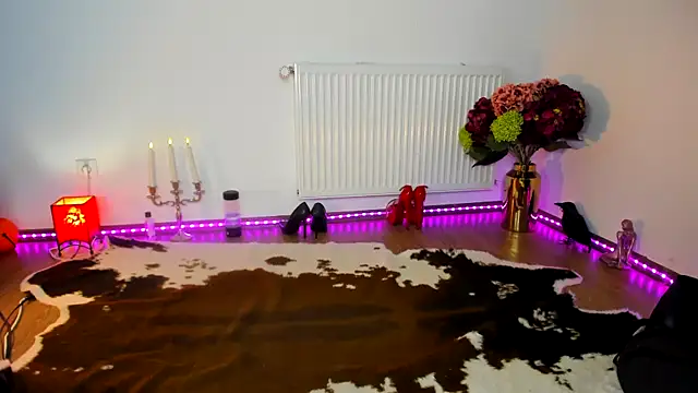 ViciousSiren online show from November 2025 07:47:01 PM