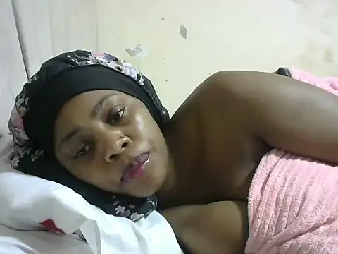 Snapshot of naughty_miami chatting on December 2025 07:20:02 PM naughty miami online show from December 2025 07:20:02 PM