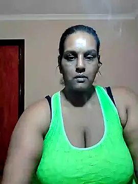 NWC4LYF online show from September 2025 04:12:02 PM