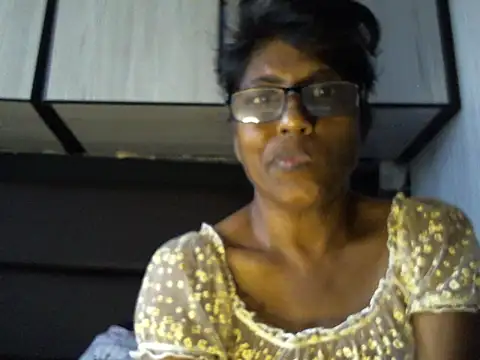 MsAttitude online show from April 2026 08:09:02 AM