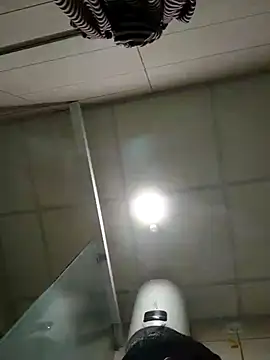 Snapshot of bigdickfuckuu chatting on December 2025 06:41:02 AM bigdickfuckuu online show from December 2025 06:41:02 AM