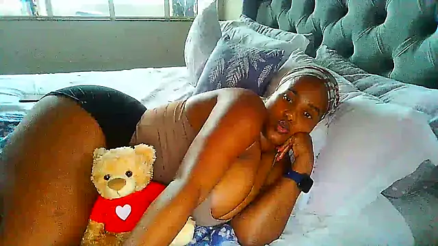 Snapshot of Charlie-Crawford chatting on March 2025 04:11:01 PM Charlie-Crawford online show from March 2025 04:11:01 PM