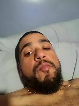 Snapshot of ositomanzo chatting on October 2025 04:02:01 AM ositomanzo online show from October 2025 04:02:01 AM